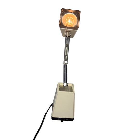 Vintage High Intensity Portable Folding Lamp - Pixar Lamp - Picture 4 of 9